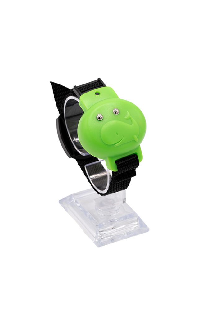 grünes Kinderarmband